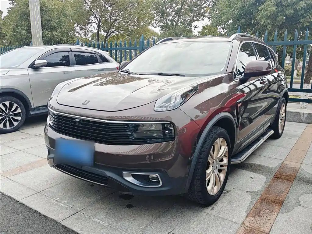 LYNK 01 2017