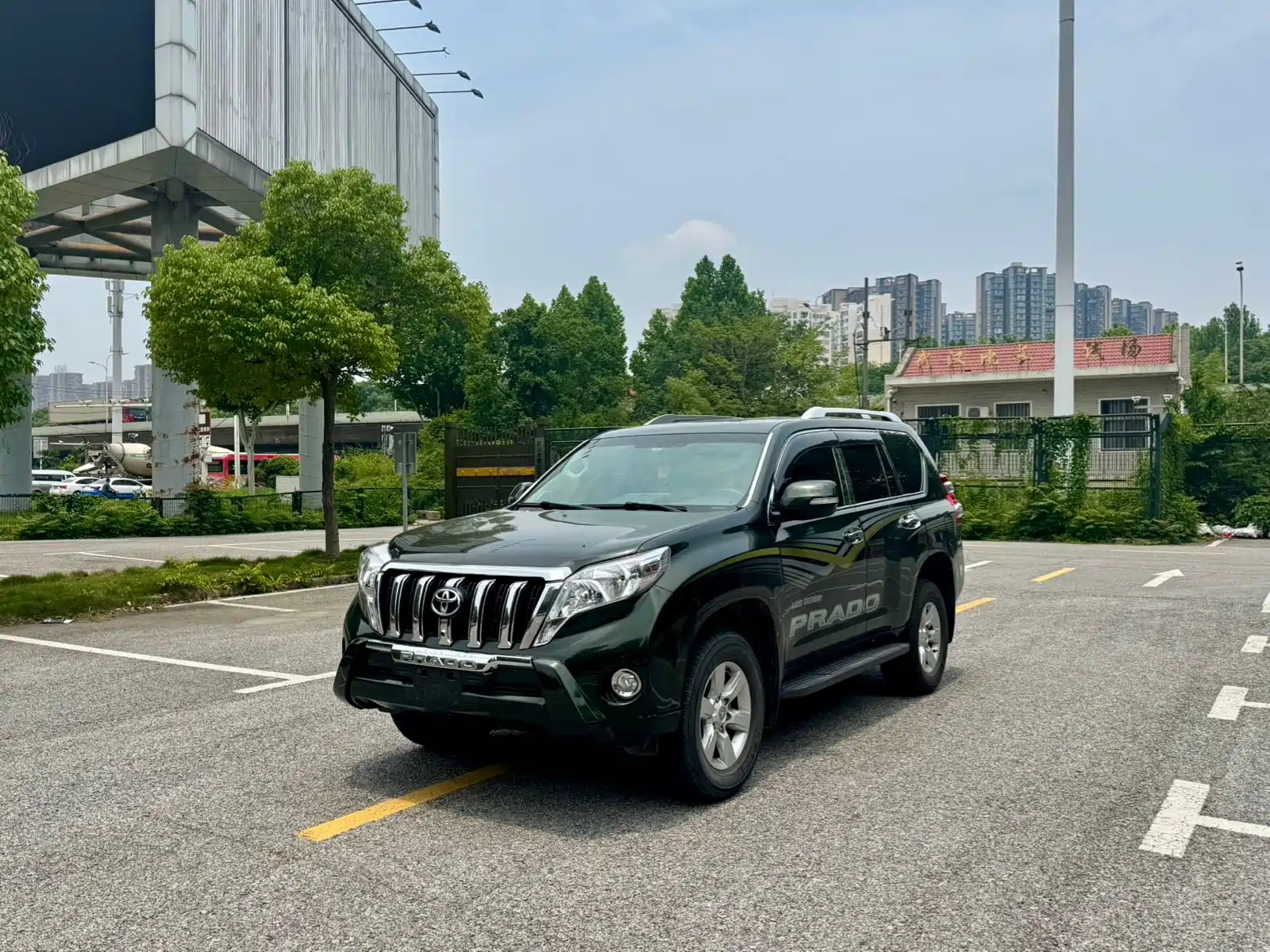 TOYOTA PRADO 2016