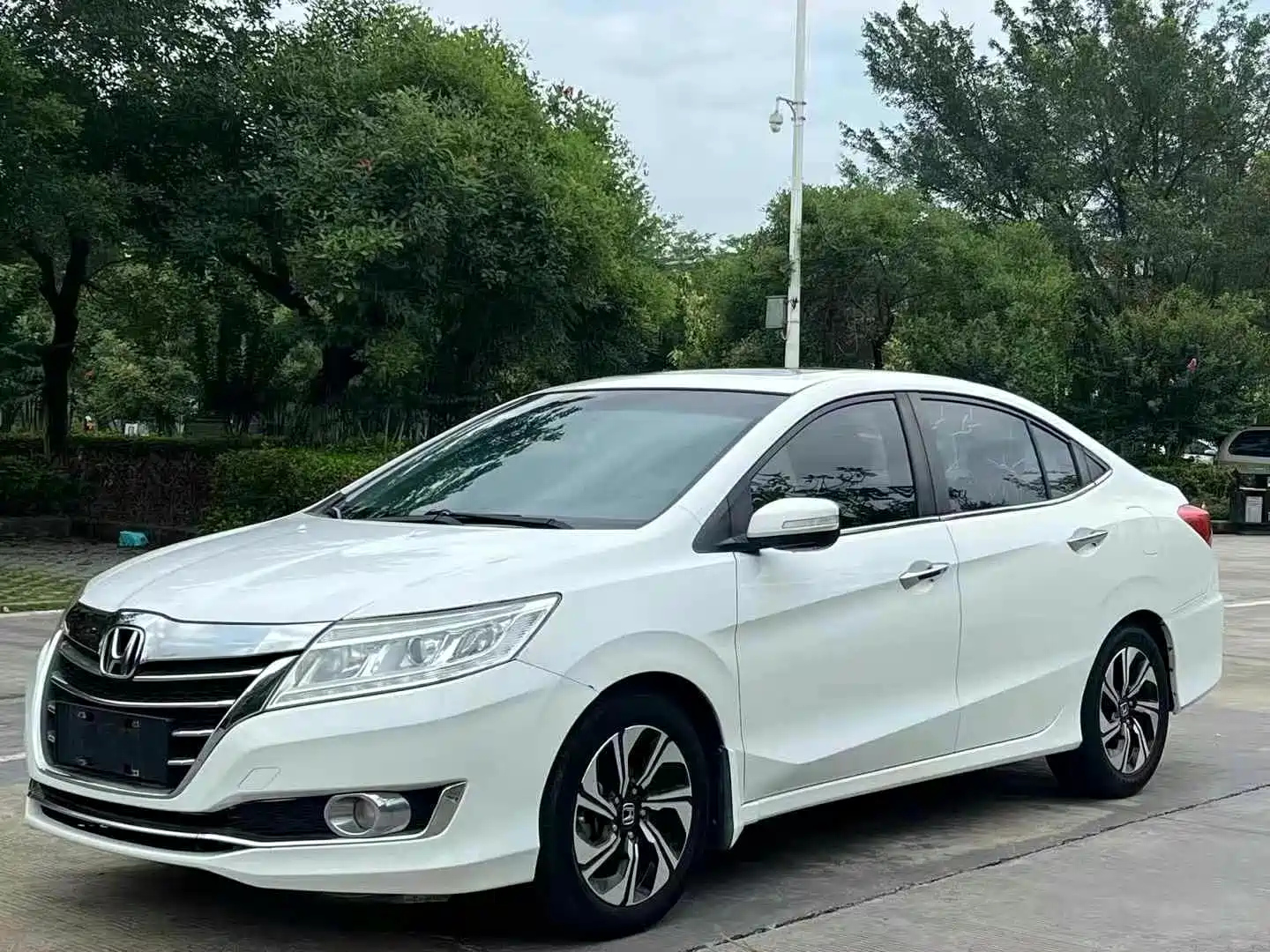 HONDA CRIDER 2016