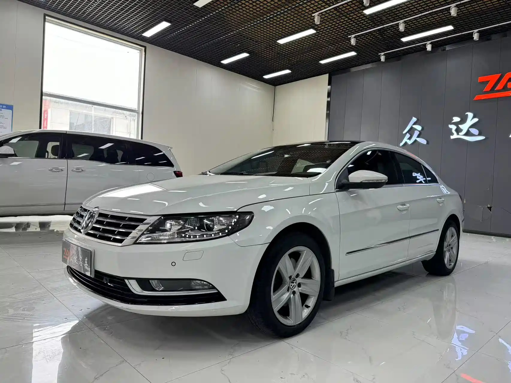 VOLKSWAGEN FAW - VOLKSWAGEN CC 2015