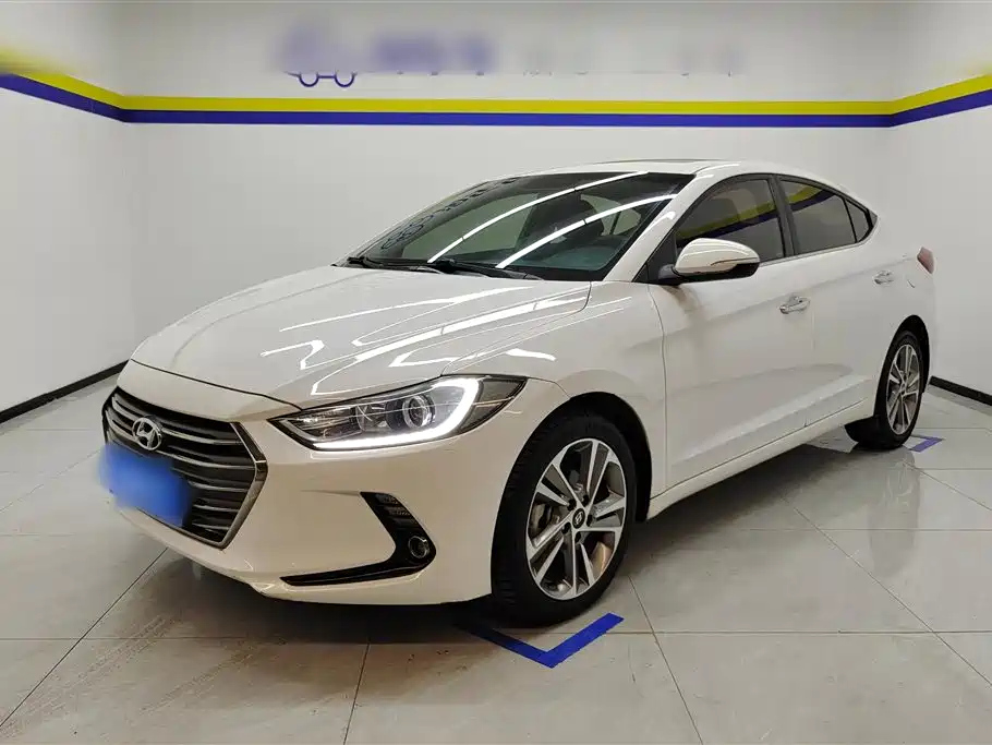 HYUNDAI ELANTRA 2016