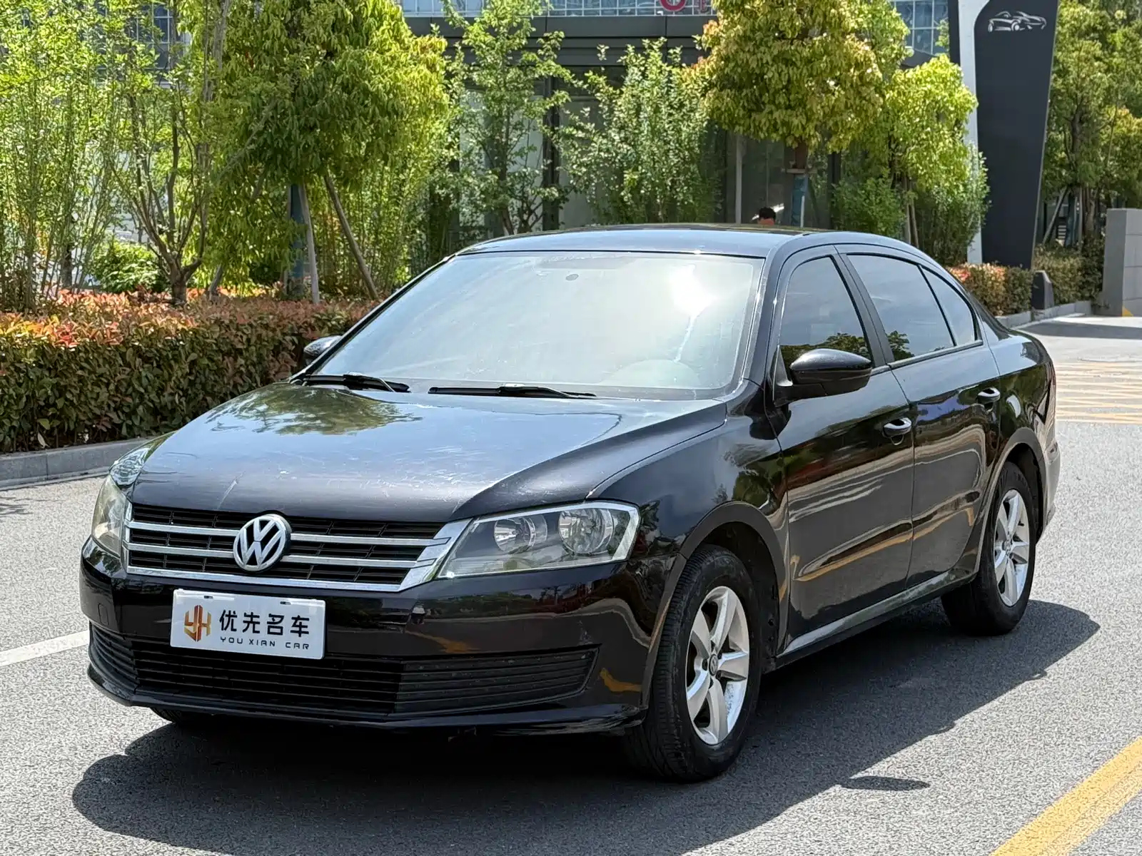 VOLKSWAGEN LAVIDA 2013