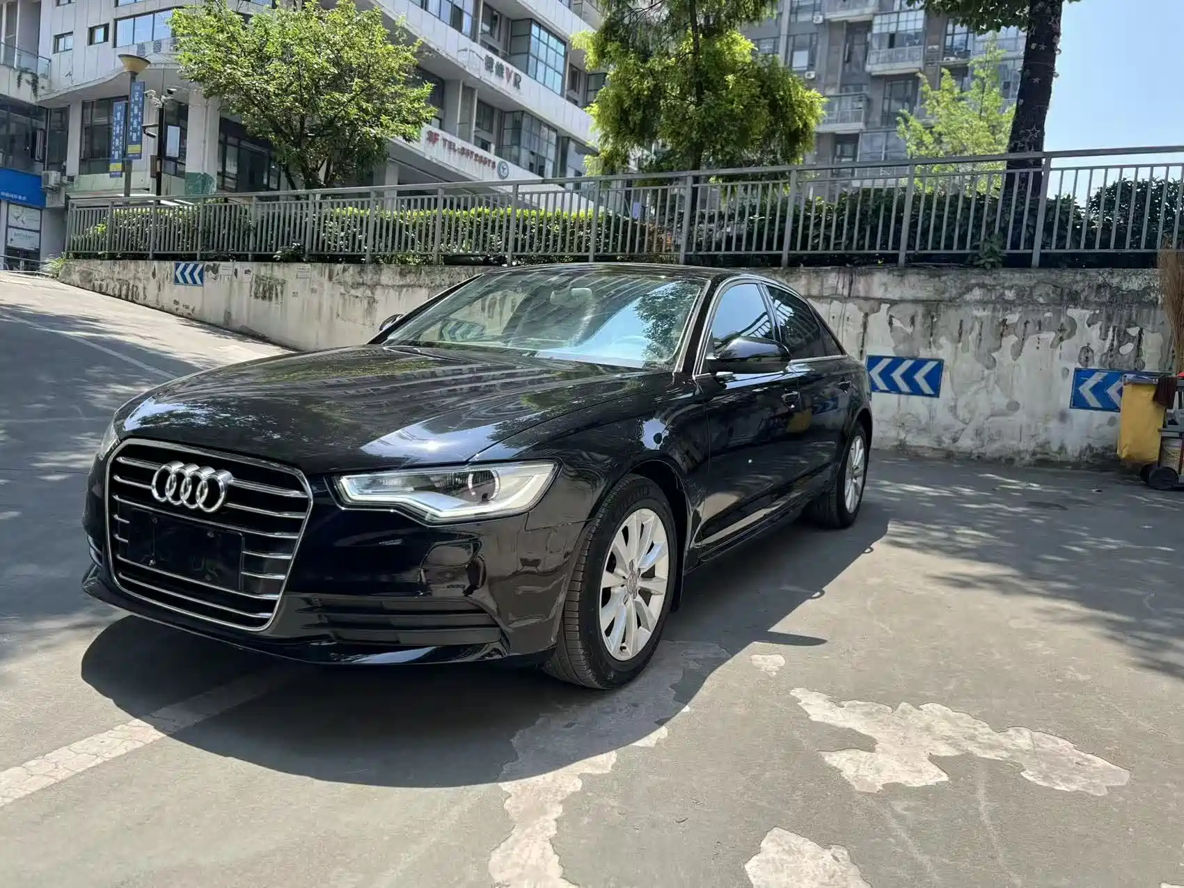 AUDI A6L 2014