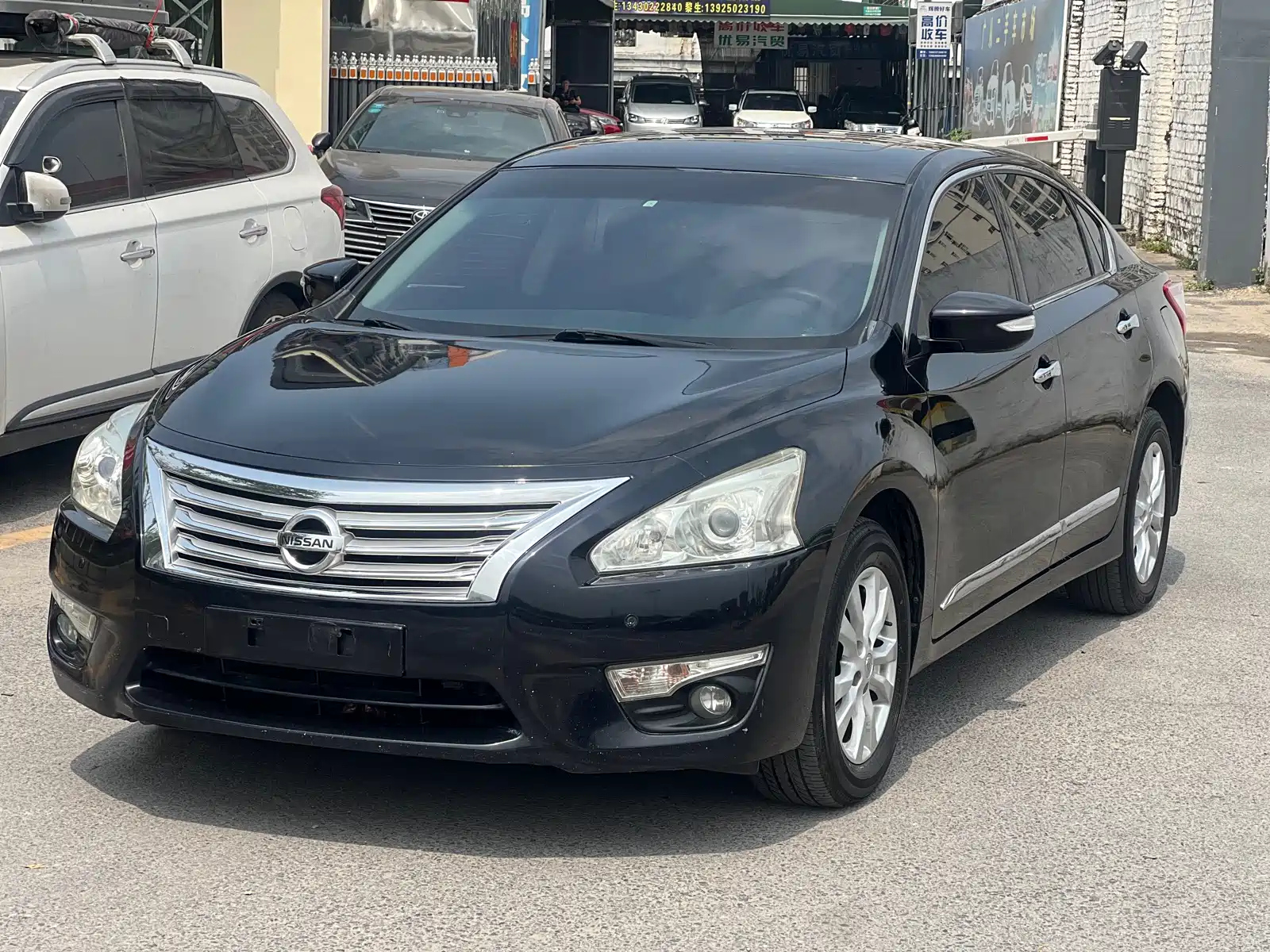NISSAN TEANA 2013