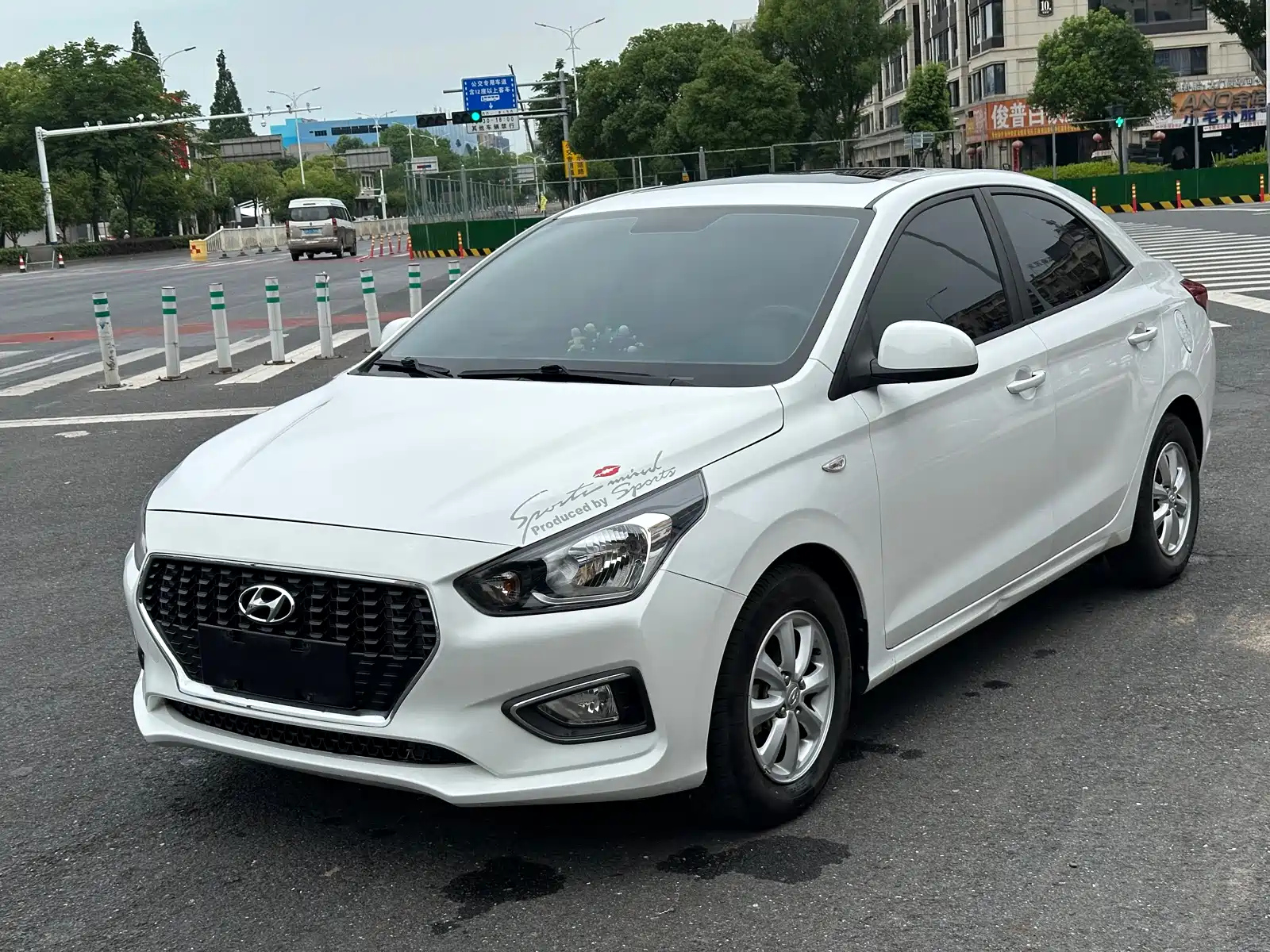 HYUNDAI RENA 2017