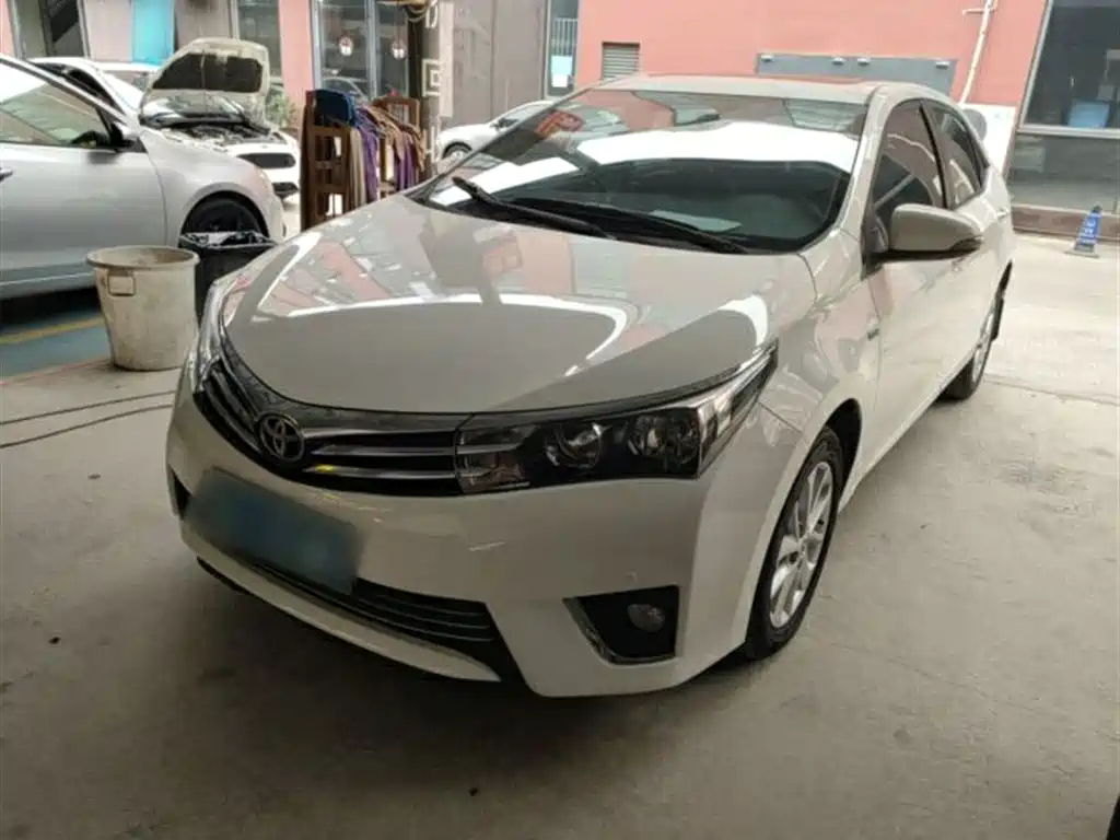 TOYOTA COROLLA 2014