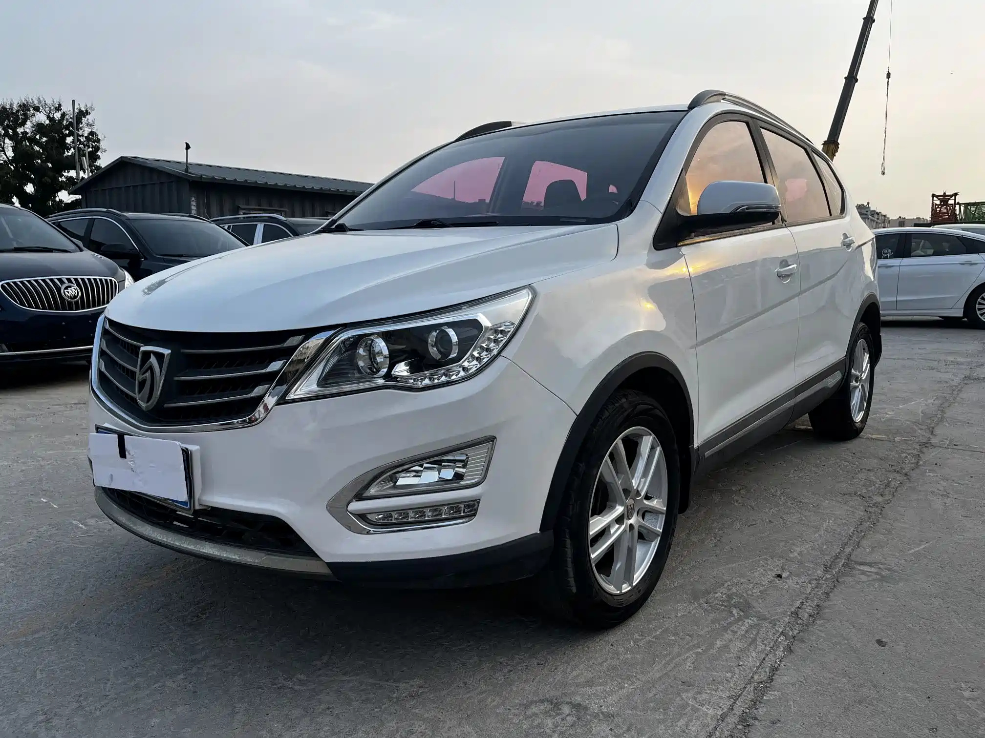 BAO JUN 560 2015