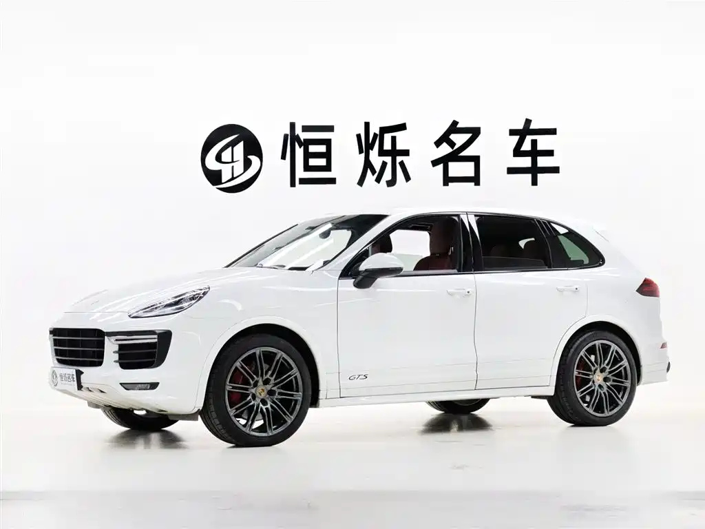 PORSCHE CAYENNE 2016