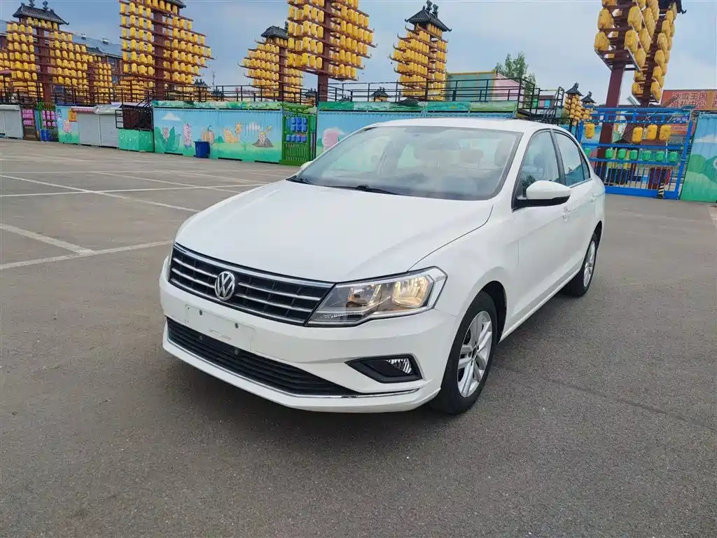 VOLKSWAGEN JETTA 2017