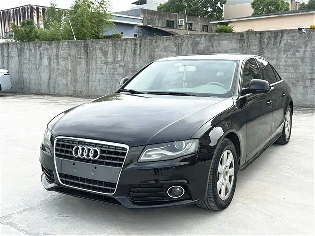 AUDI A4L 2010