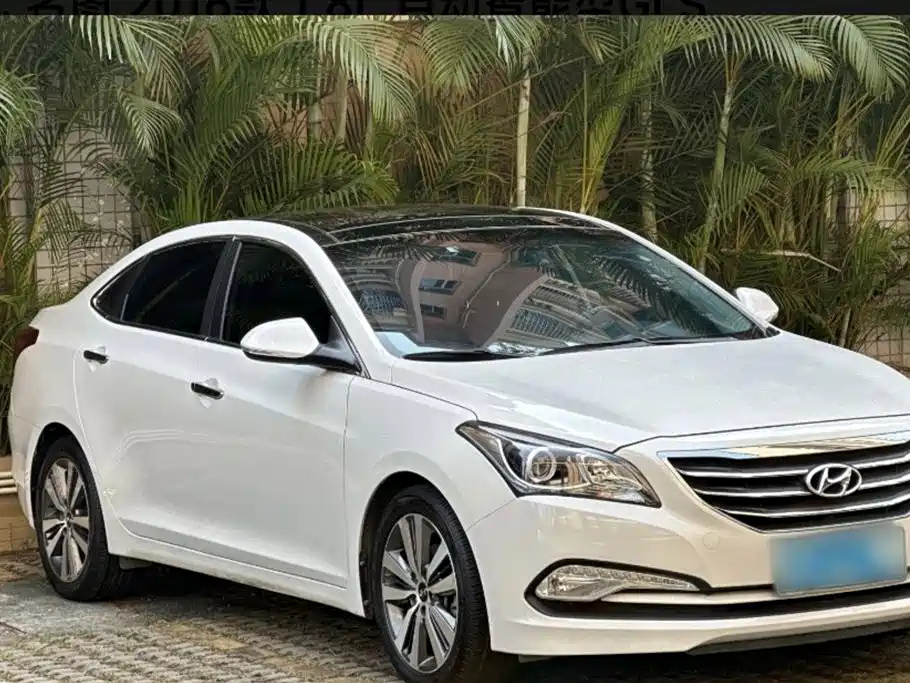 HYUNDAI MISTRA 2017