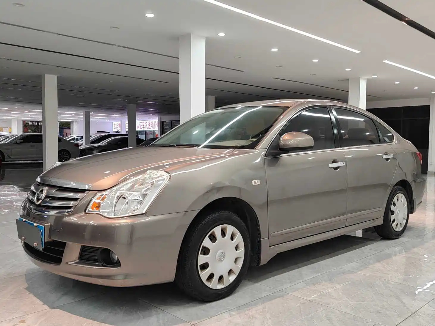 NISSAN SYLPHY 2012