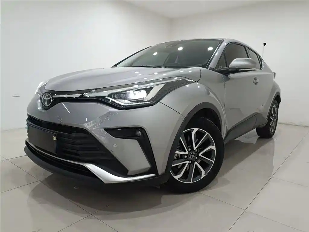 TOYOTA IZOA 2021