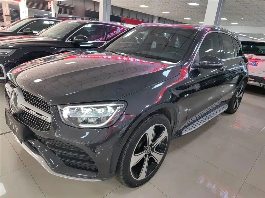 MERCEDES BENZ GLC 2022