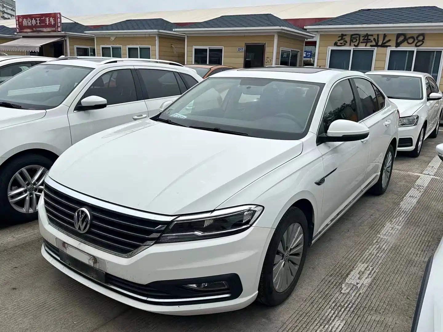 VOLKSWAGEN LAVIDA 2018