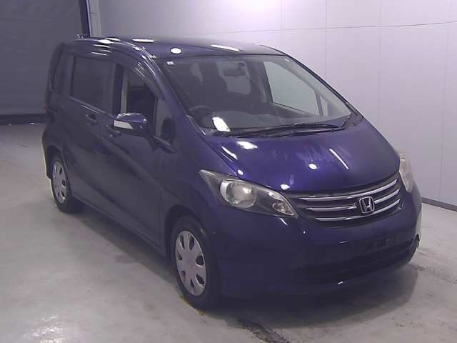 HONDA FREED 2009