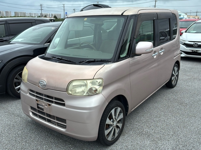DAIHATSU TANTO 2010
