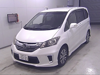 HONDA FREED 2015