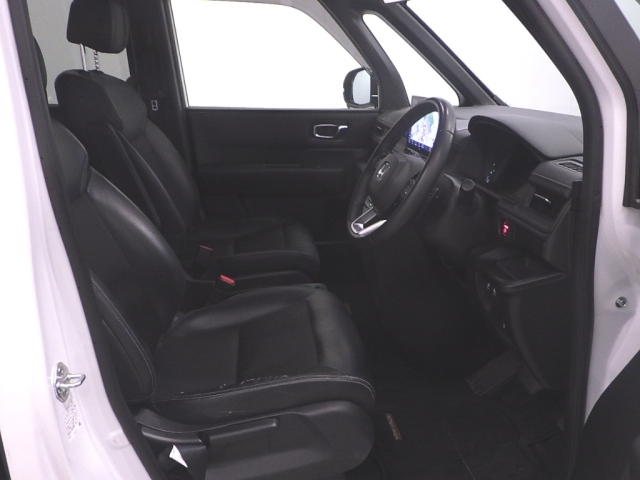 HONDA STEP WAGON 2022