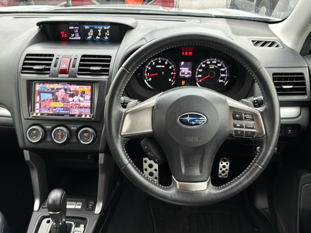 SUBARU FORESTER 2014