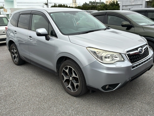 SUBARU FORESTER 2014