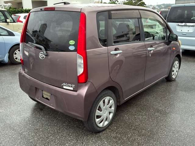 DAIHATSU MOVE 2013
