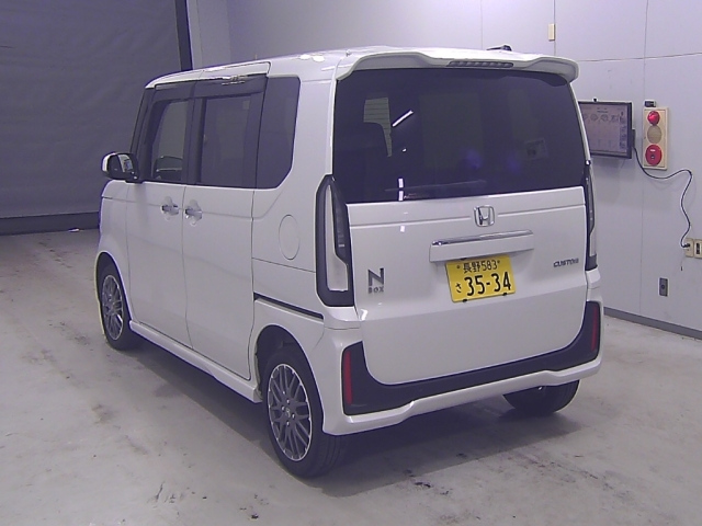 HONDA N BOX 2024