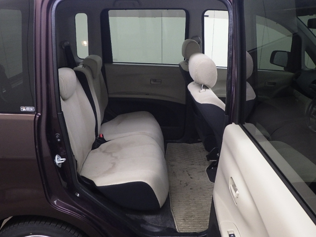 DAIHATSU TANTO EXE 2010