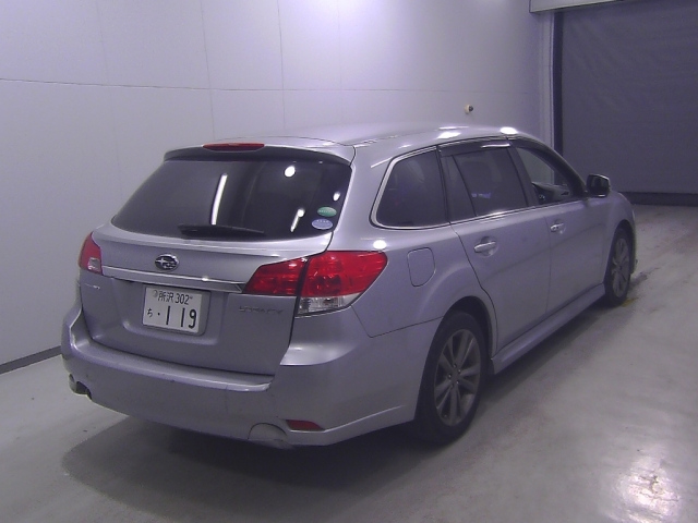 SUBARU LEGACY 2013