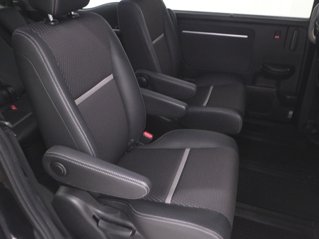 HONDA STEP WAGON 2015