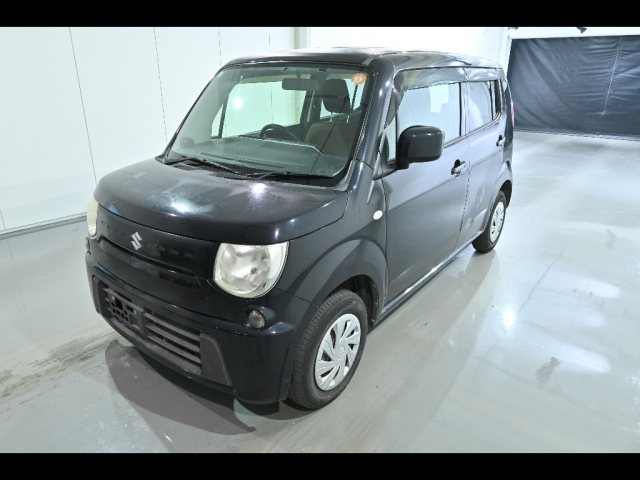 SUZUKI MRWAGON 2013