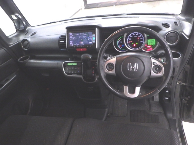 HONDA N BOX 2014