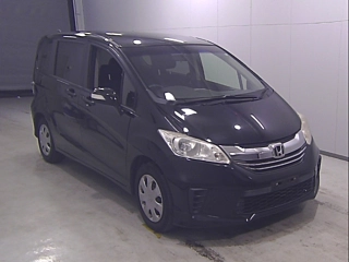 HONDA FREED 2015