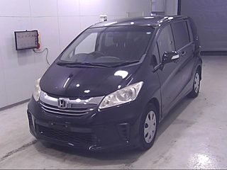 HONDA FREED 2015