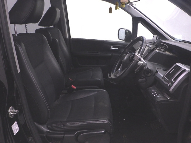 HONDA STEP WAGON 2013