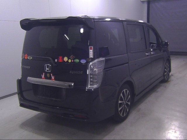 HONDA STEP WAGON 2013