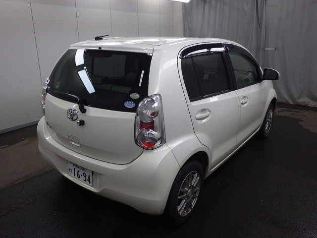 TOYOTA PASSO 2011
