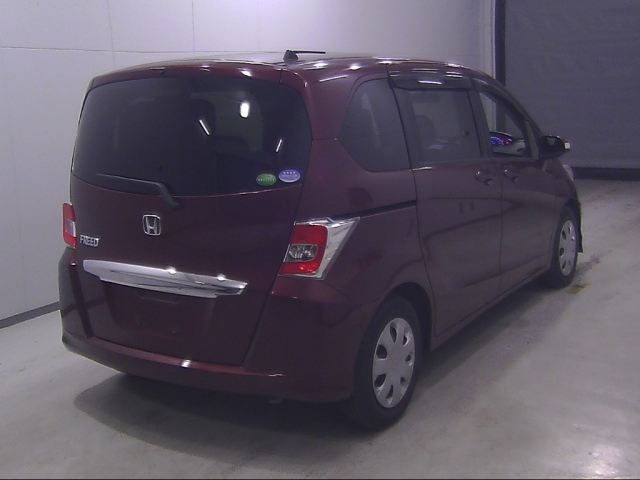 HONDA FREED 2014