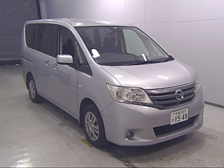 NISSAN SERENA 2013