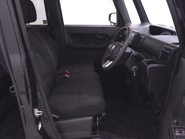 TOYOTA PIXIS MEGA 2020