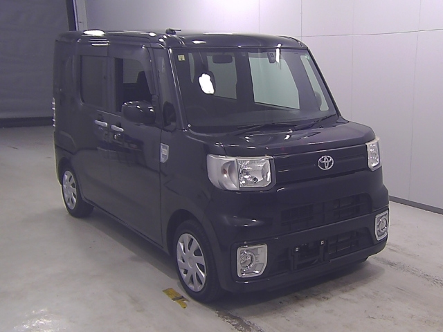 TOYOTA PIXIS MEGA 2020