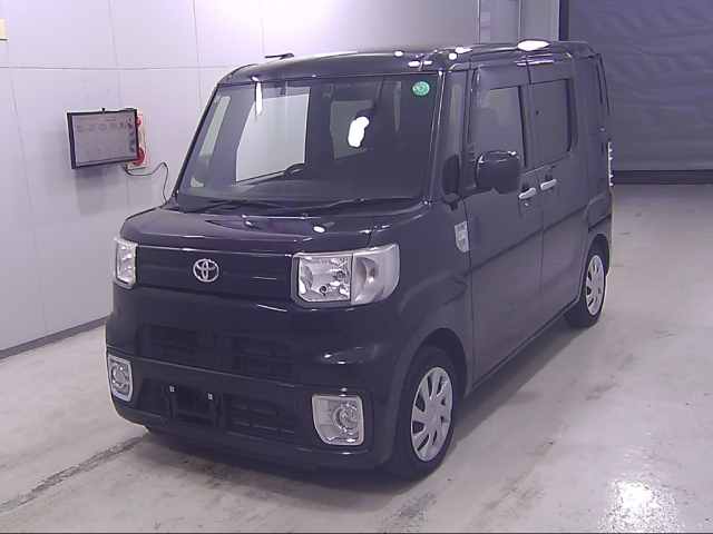 TOYOTA PIXIS MEGA 2020
