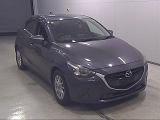 MAZDA DEMIO 2016