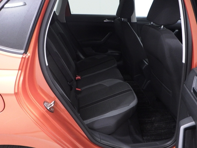 VOLKSWAGEN POLO 2018