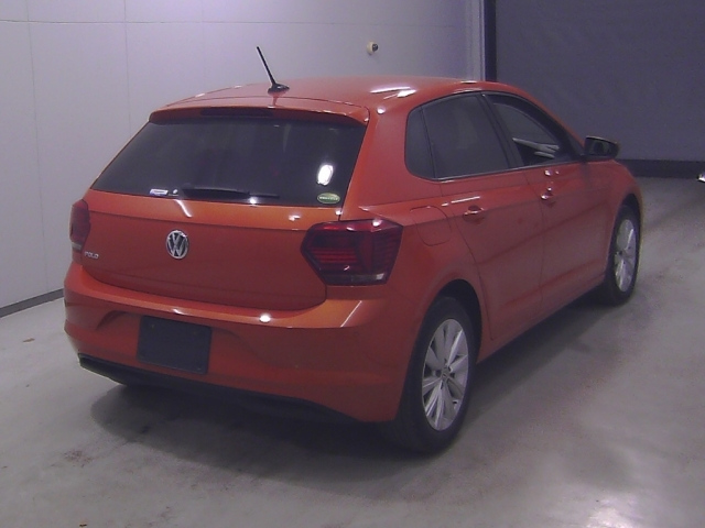 VOLKSWAGEN POLO 2018