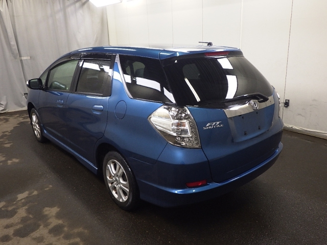 HONDA FIT SHUTTLE 2012