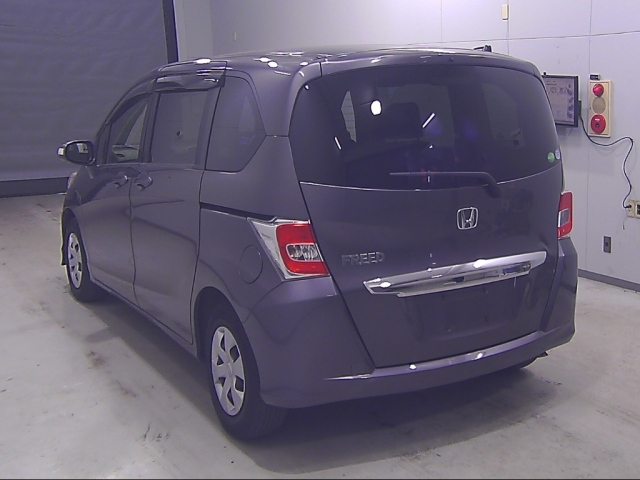 HONDA FREED 2015