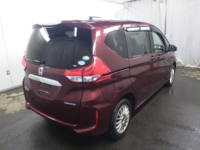 HONDA FREED 2016