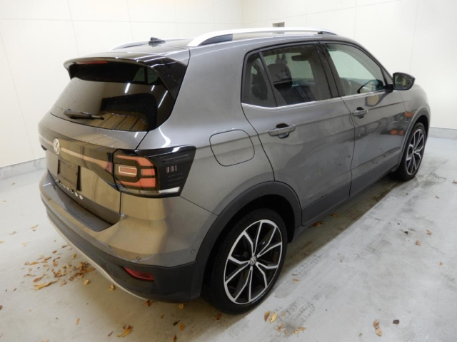 VOLKSWAGEN T-CROSS 2021