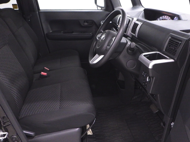 TOYOTA PIXIS MEGA 2018